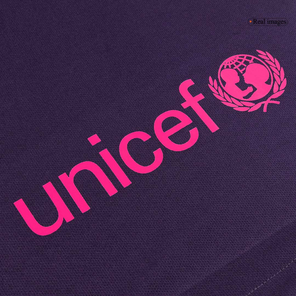 Retro 2016/17 Barcelona Away Football Shirt