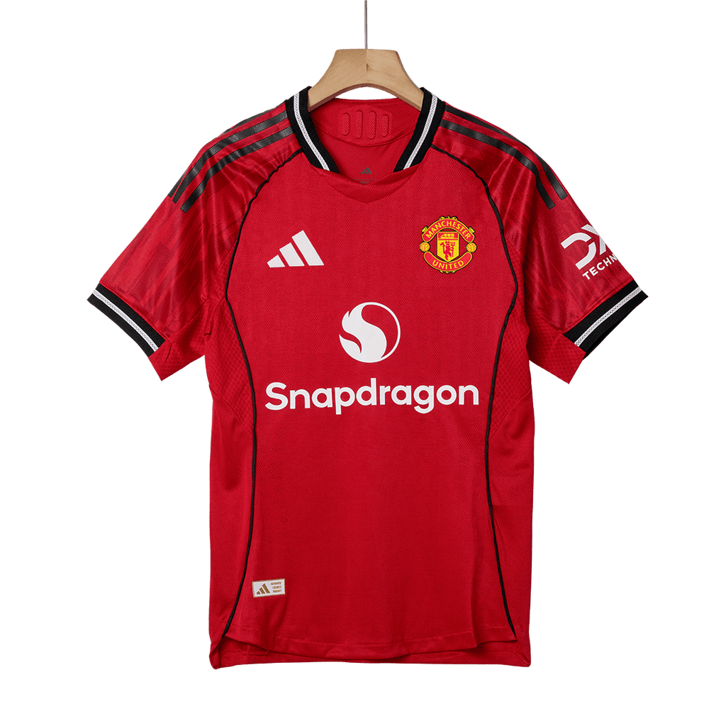 ŠEŠKO #30 Player Version Manchester United Home Football Shirt 2025/26 Red