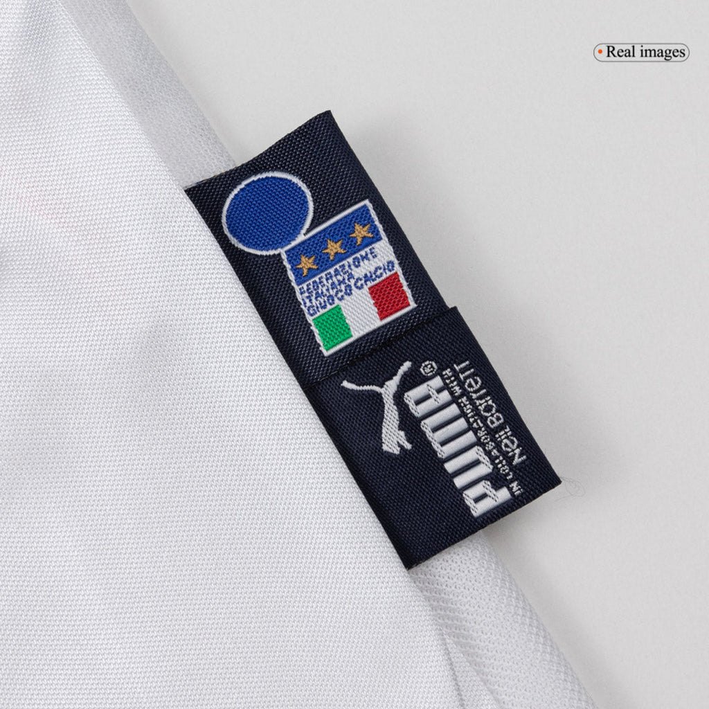 Retro 2004 Italy Away Football Shirt
