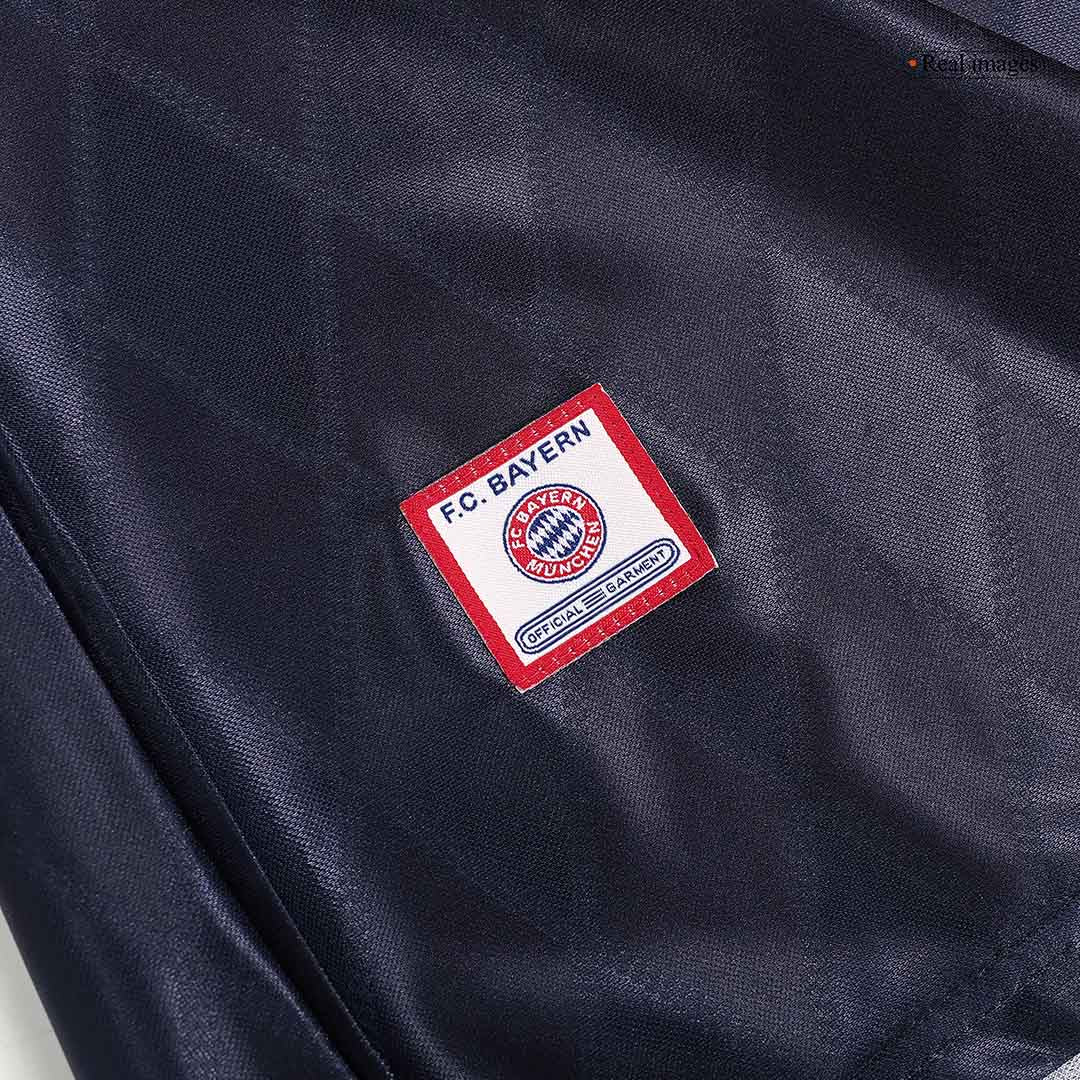 Retro 1997/99 Bayern Munich Home Football Shirt