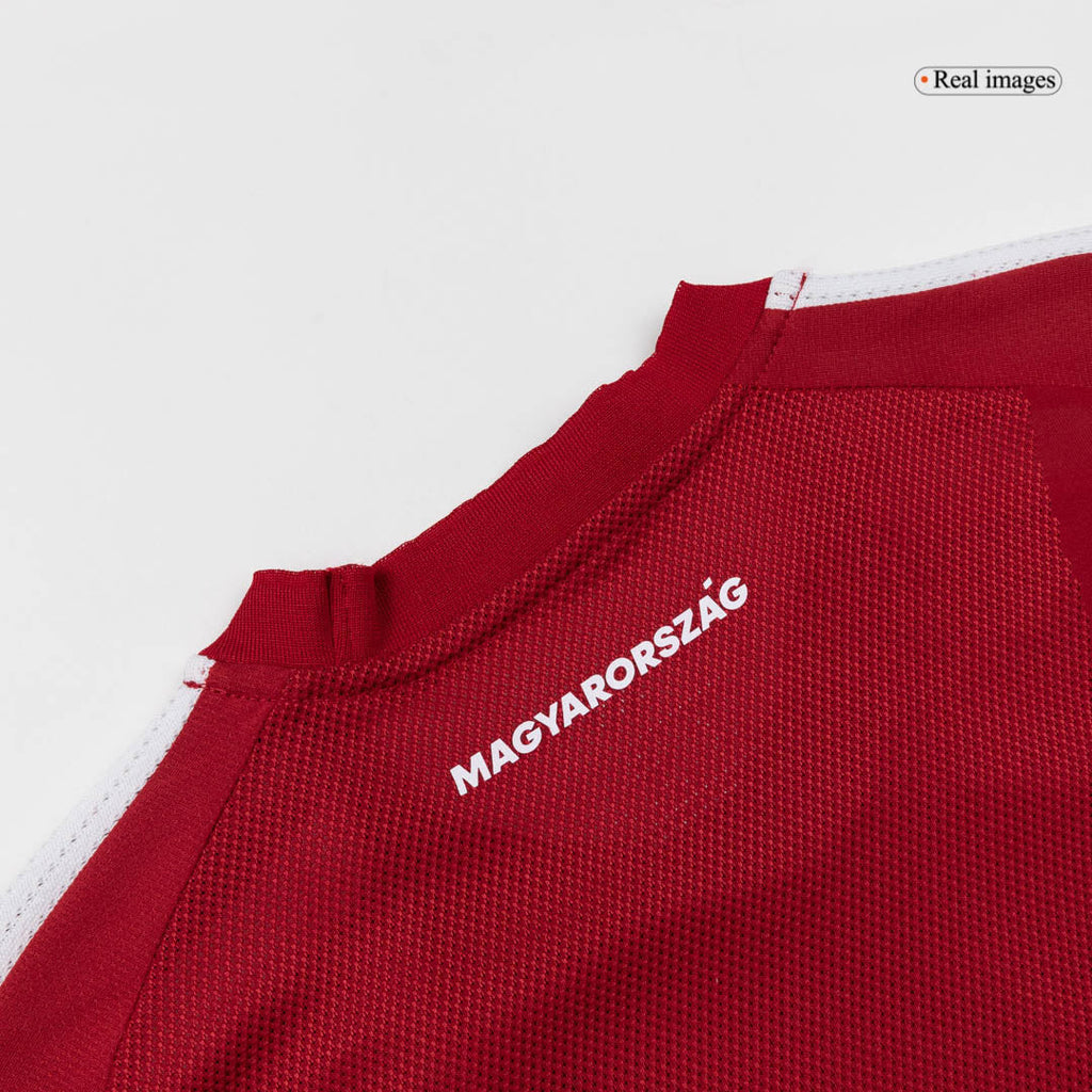 Player Version Hungría Home Soccer Jersey 2026