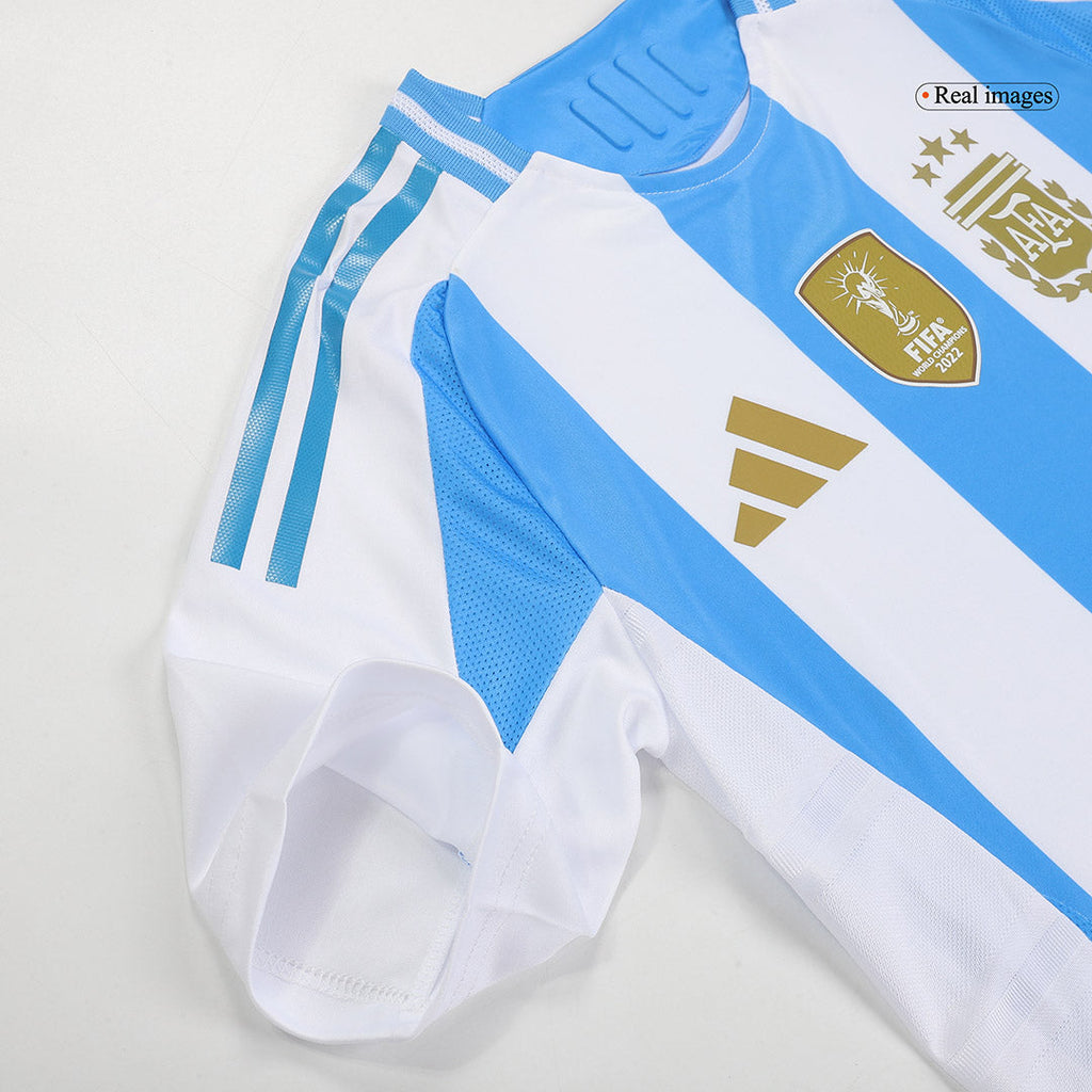 Player Version L.MARTÍNEZ #22 Argentina Home Football Shirt Copa America 2024