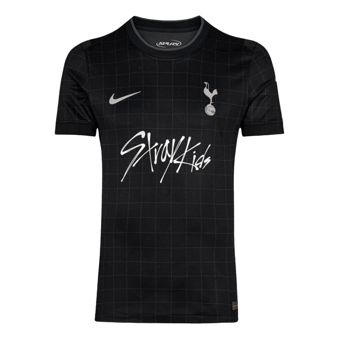 25/26 Tottenham Hotspur X Karol G Football Shirt Black——Stray Kids