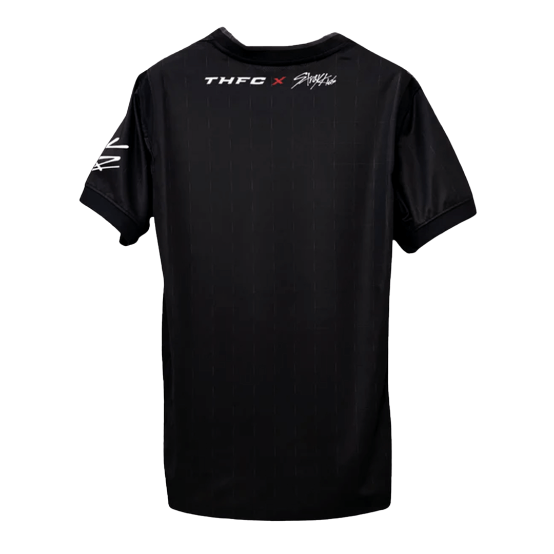 25/26 Tottenham Hotspur X Karol G Football Shirt Black——Stray Kids
