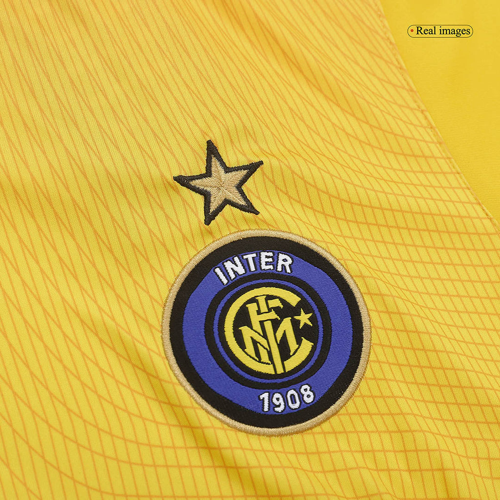 Retro 2002/03 Inter Milan Third Away Football Shirt