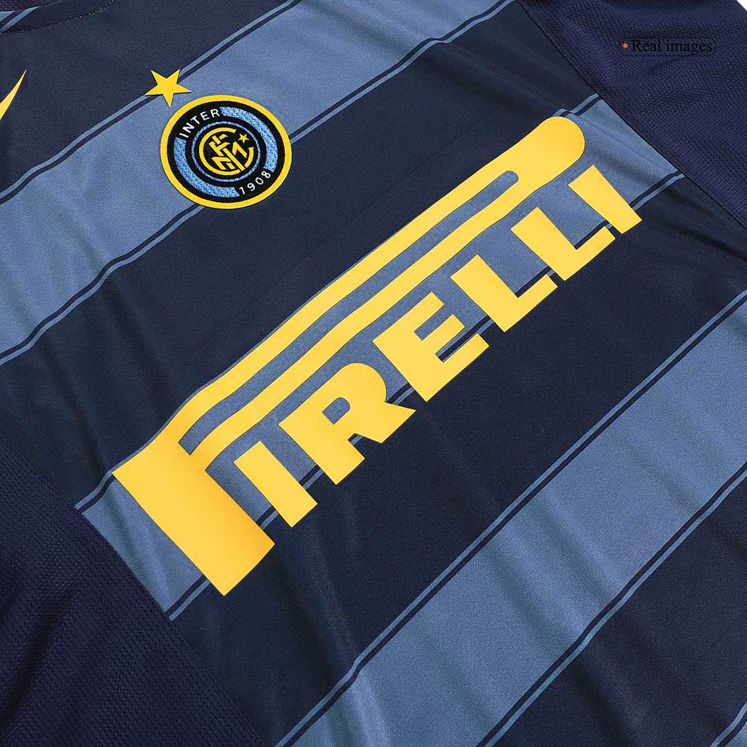 Retro 2004/05 Inter Milan Third Away Football Shirt