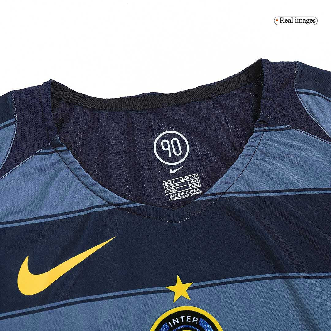 Retro 2004/05 Inter Milan Third Away Football Shirt