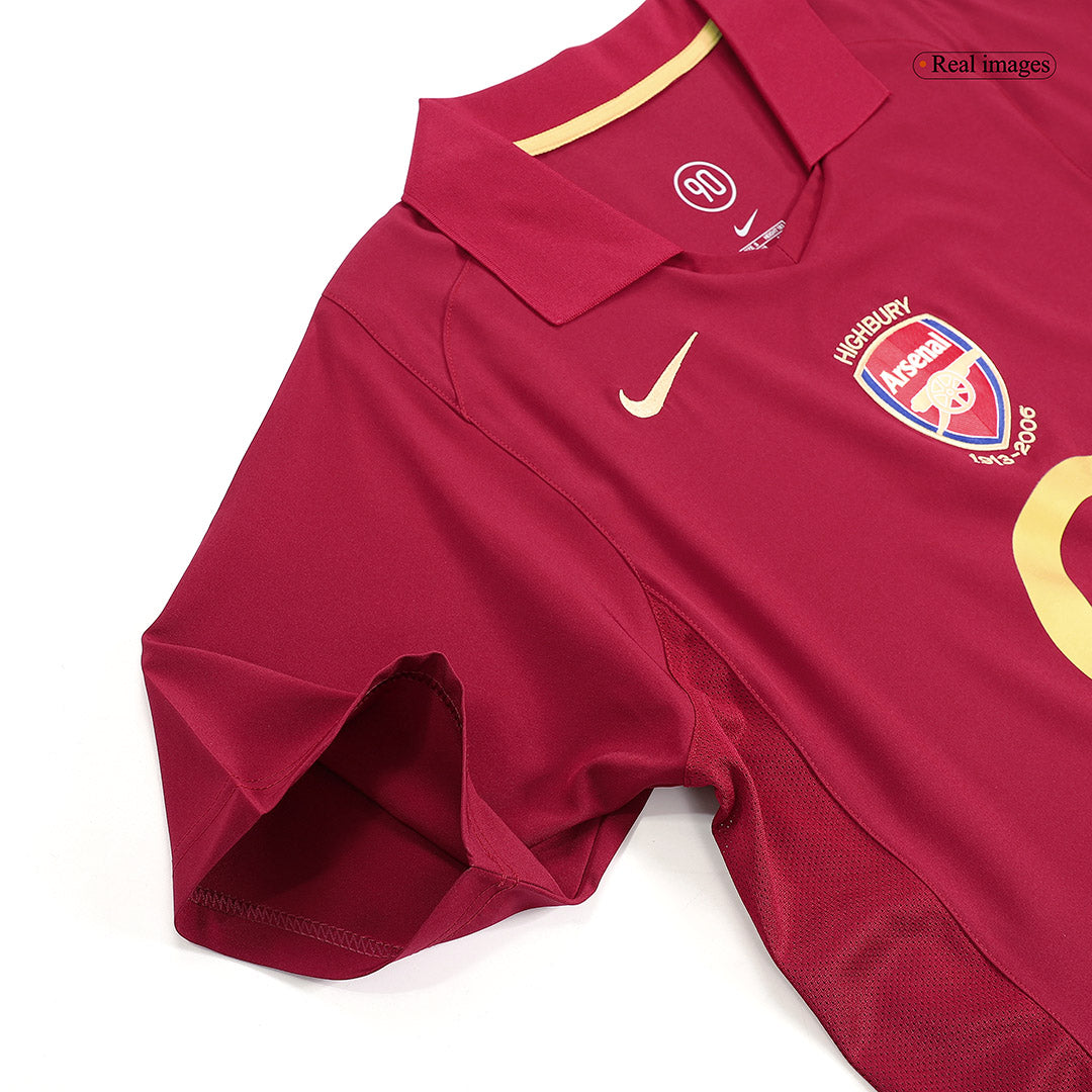 Retro BERGKAMP #10 2005/06 Arsenal Home Football Shirt