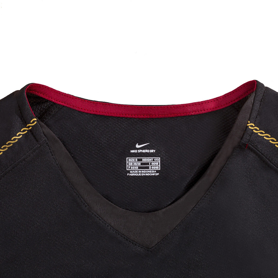 Retro 2006 Portugal Away Football Shirt