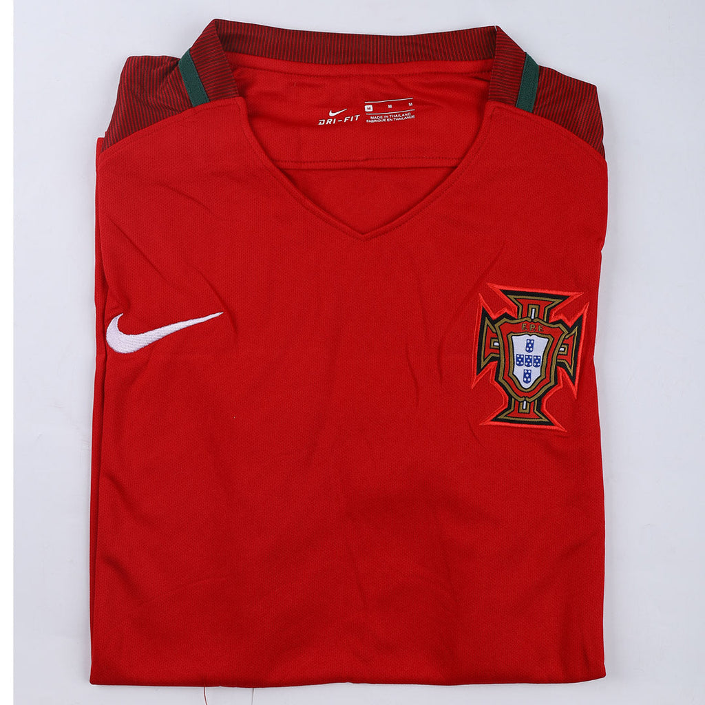 Retro 2016 Portugal Home Football Shirt