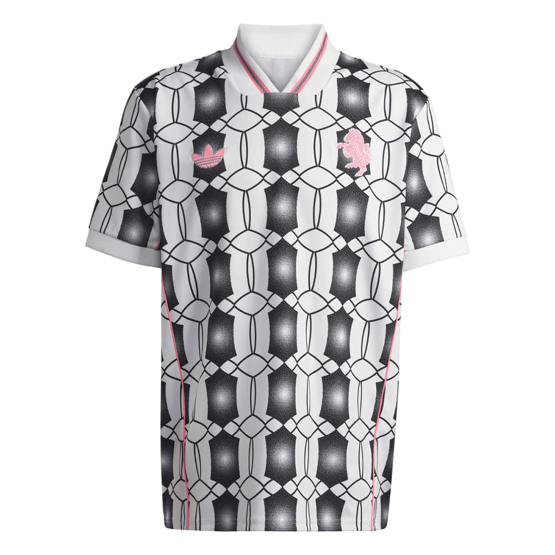 Juventus Football Shirt 2025/26