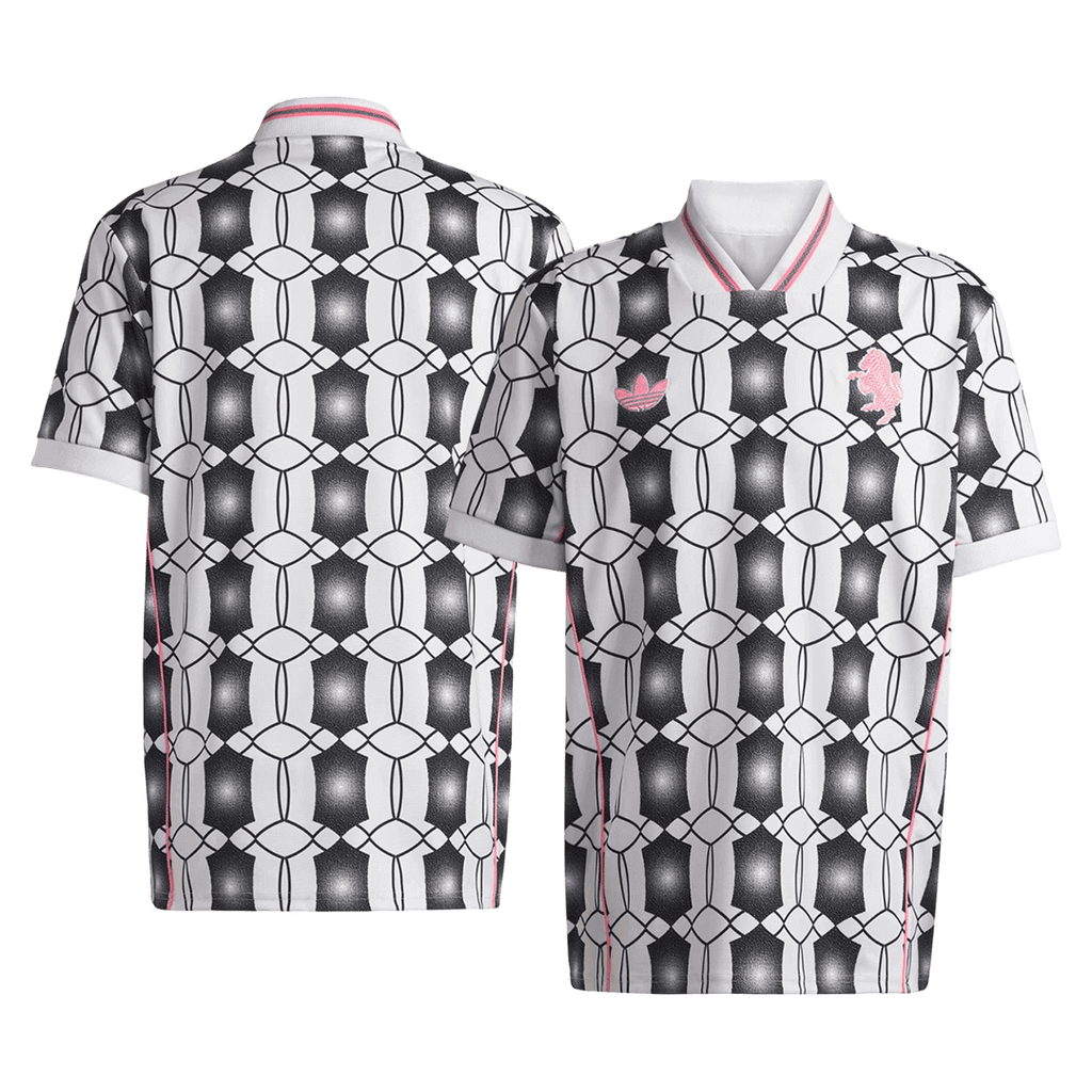 Juventus Football Shirt 2025/26