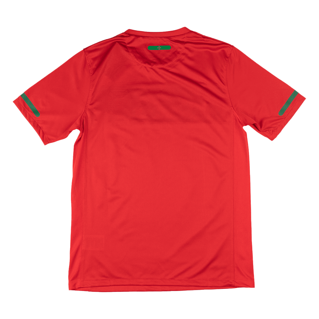 Retro 2010 Portugal Home Football Shirt