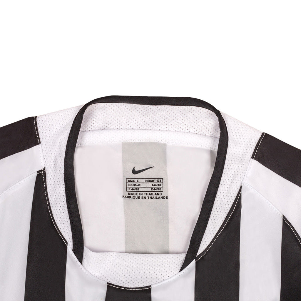 Retro 2003/04 Juventus Home Football Shirt