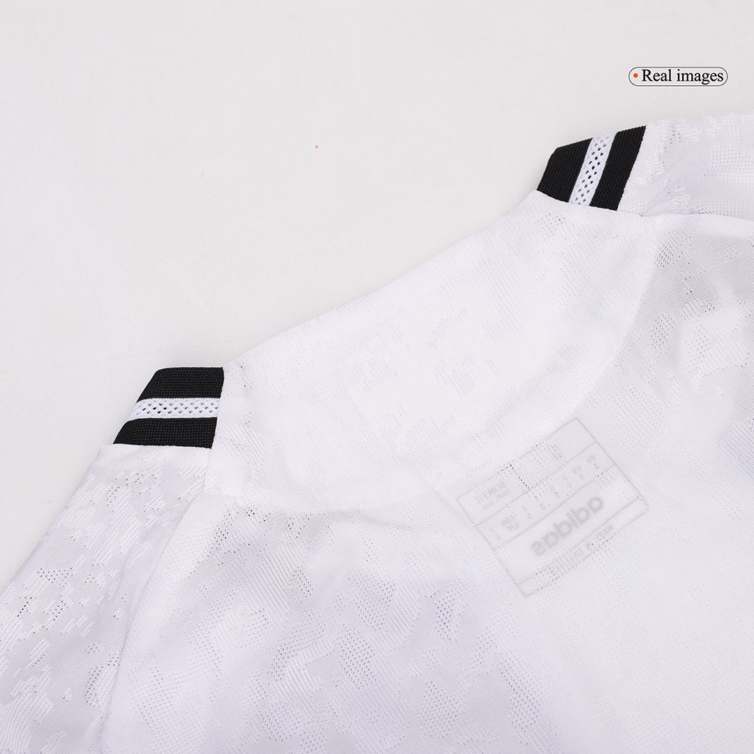 Player Version VLAHOVIĆ #9 Juventus Home Football Shirt 2024/25 - Save The Children Sponsor