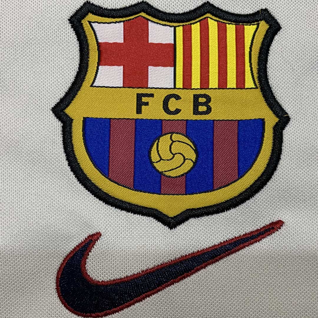 Retro 1998/99 Barcelona Away Football Shirt