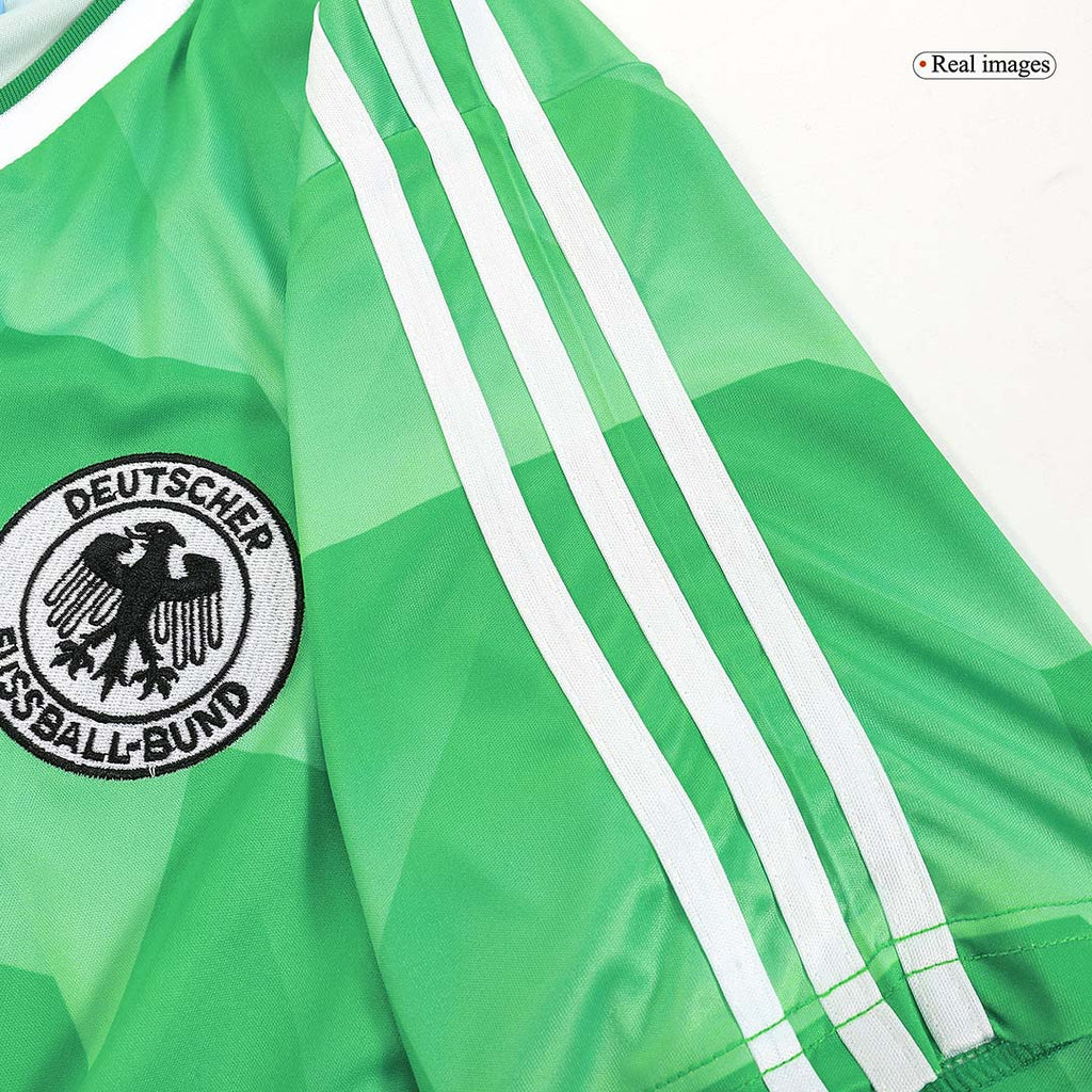 Retro 1988/90 Germany Away Football Shirt