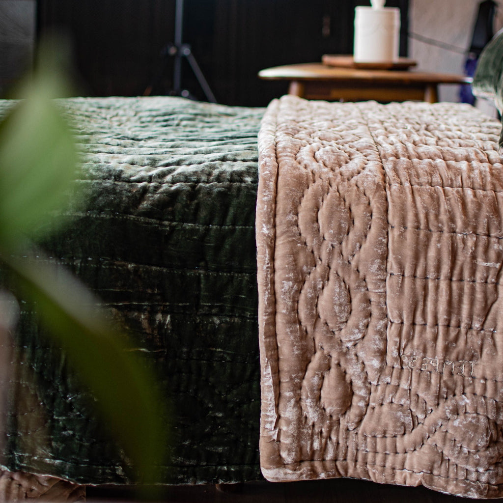 Silk Velvet Comforter and Pillowcases| Hand Quilted Duvet Bedspread| Christmas Gifts Bedding
