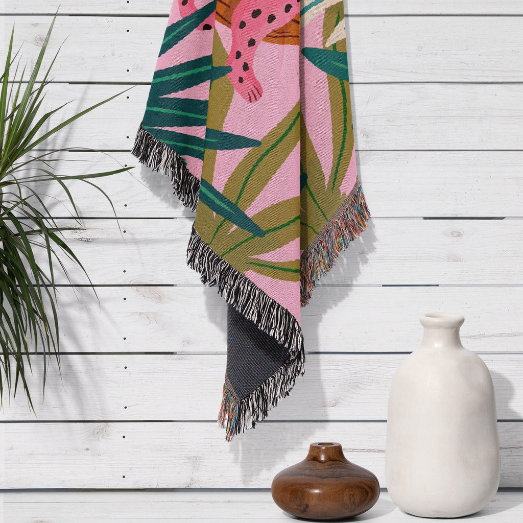 Pink Leopard Woven Throw Blanket: Tropical Jungle Tapestry