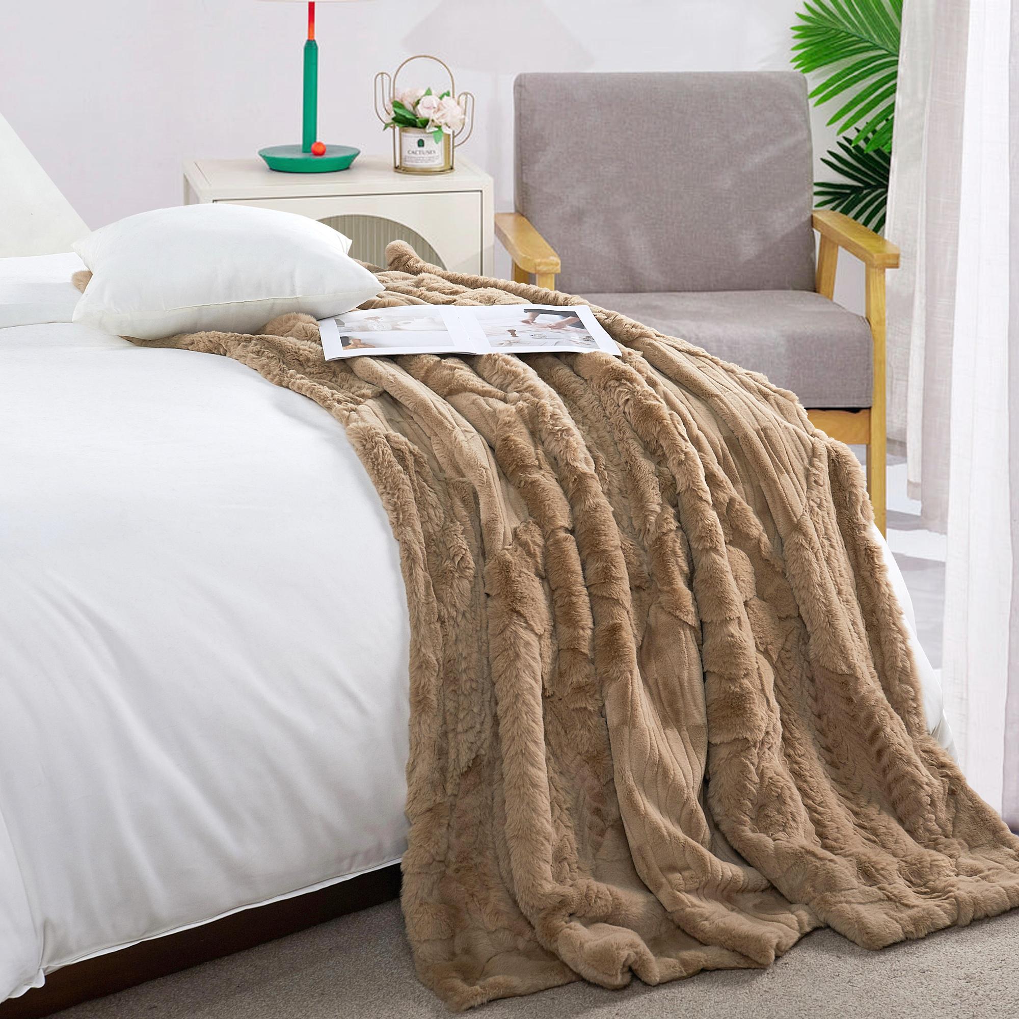 Handmade Geometric Patchwork Faux Fur Throw Blanket: Rustic Cozy Decor